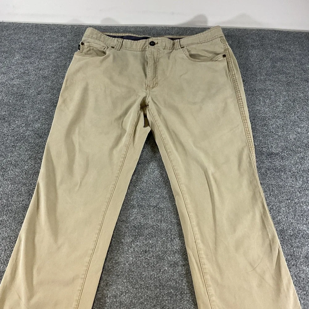 GH Bass & Co Mens 36x32 Khaki Casual Pants Straight Fit Cotton Stretch Chinos